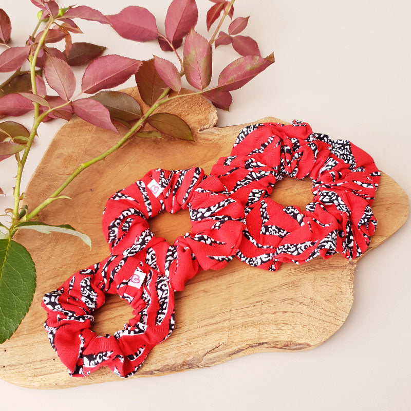 Les 3 tailles de chouchous pour cheveux rouge à zébrures Bunzelle